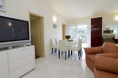  Adorable Holiday House with Pool in Slatine Ciovo