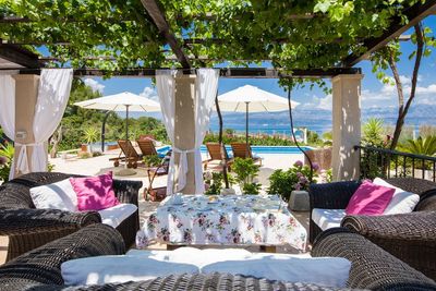 Charming Croatian Beach Villa Mirca with Pool 