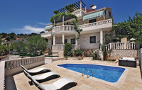 Large Seafront Holiday House with Pool and Outdoor Terrace Island Brac