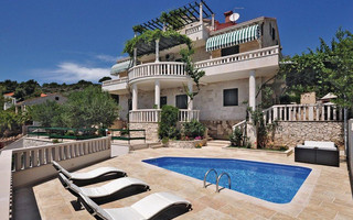 Large Seafront Holiday House with Pool and Outdoor Terrace Island Brac