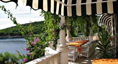 Large Seafront Holiday House with Pool and Outdoor Terrace Island Brac