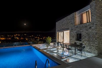 Island Brac Stone Villa with Indoor and Outdoor Swimming Pool in Sutivan