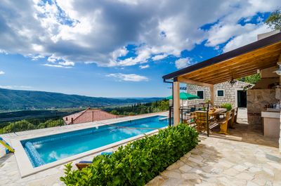 Amazing Stone Luxury Villa in Konavle 