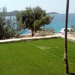 Holiday Apartment House in Riviera Rogoznica Right in Front of the Sea and Beach