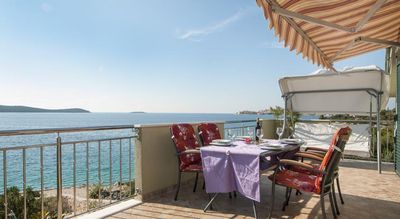 Holiday Apartment House in Riviera Rogoznica Right in Front of the Sea and Beach
