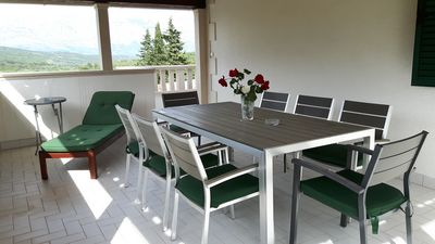 Island Brac Large Holiday House with Pool and Facilities for Children