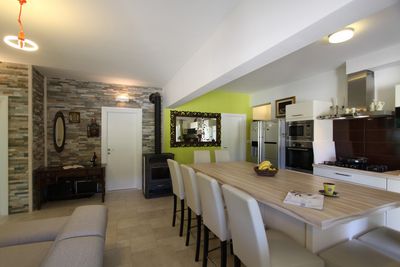 Island Brac Large Holiday House with Pool and Facilities for Children