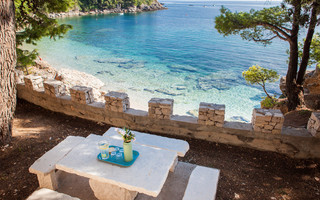 Amazing Beachfront Villa in Peljesac Peninsula near Orebic