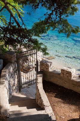 Amazing Beachfront Villa in Peljesac Peninsula near Orebic