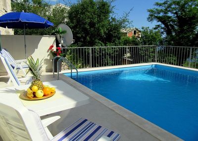 2 Bedroom Holiday House with Private Pool in Makarska Riviera