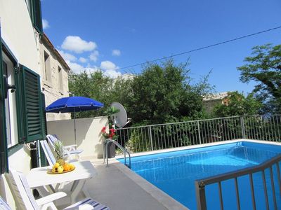 2 Bedroom Holiday House with Private Pool in Makarska Riviera