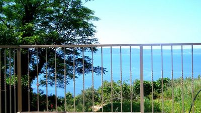 2 Bedroom Holiday House with Private Pool in Makarska Riviera