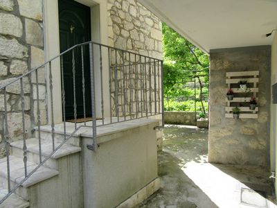 2 Bedroom Holiday House with Private Pool in Makarska Riviera