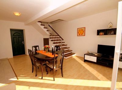 2 Bedroom Holiday House with Private Pool in Makarska Riviera
