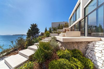 Exclusive Seafront Villa Primosten