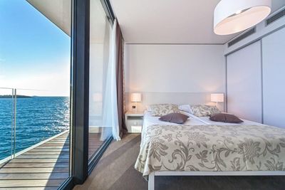 Exclusive Seafront Villa Primosten