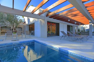 Seafront Holiday Villa with Private Swimming Pool and Beautiful Terrace in Lastovo Island