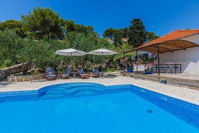 Croatian Holiday House with Pool Tisno