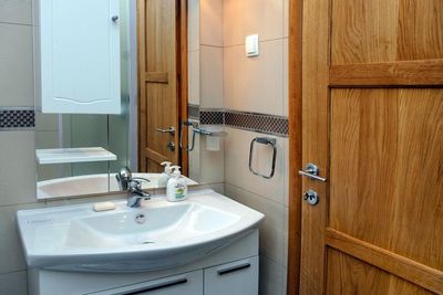 Stylish 3 Bedroom Villa with pool in Trogir Area