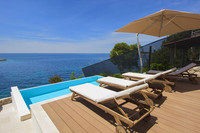 Luxury Villa with Pool and Private Beach in Bilo, Primosten