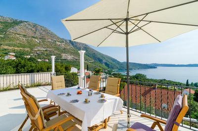 Gorgeous Sea View Villa with Pool in Zupa Dubrovacka near Dubrovnik
