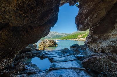 Beautiful Authentic Peljesac Seafront House with Private Beach Sauna and Fitness Room