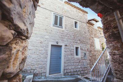 Stylish Stone Villa with Outdoor Jacuzzi in Hvar Town Center