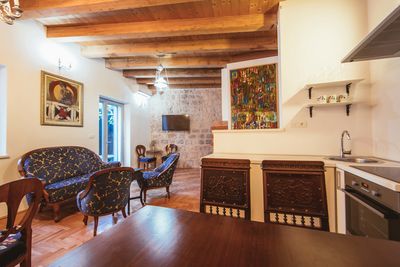 Stylish Stone Villa with Outdoor Jacuzzi in Hvar Town Center