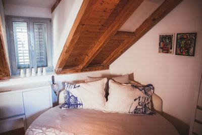 Stylish Stone Villa with Outdoor Jacuzzi in Hvar Town Center
