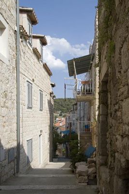 Stylish Stone Villa with Outdoor Jacuzzi in Hvar Town Center