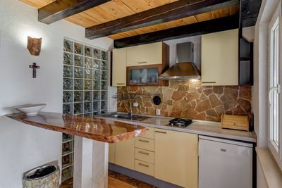 Adorable Sea View Holiday Villa with Pool in Island Brac