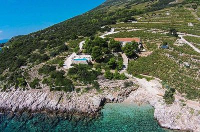 Luxury Stone Villa with Pool, Private Beach, and Own Helipad Peljesac Peninsula 
