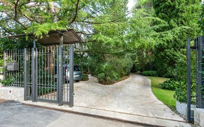 Exclusive Seafront Villa with Pool and Winter-Garden with Hot Tub in Krk Island