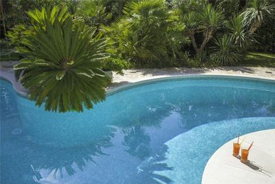 Exclusive Seafront Villa with Pool and Winter-Garden with Hot Tub in Krk Island