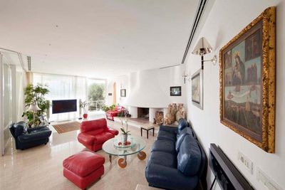Exclusive Seafront Villa with Pool and Winter-Garden with Hot Tub in Krk Island