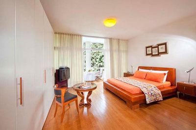 Exclusive Seafront Villa with Pool and Winter-Garden with Hot Tub in Krk Island