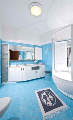 Exclusive Seafront Villa with Pool and Winter-Garden with Hot Tub in Krk Island