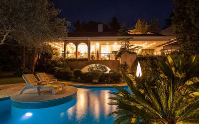 Exclusive Seafront Villa with Pool and Winter-Garden with Hot Tub in Krk Island