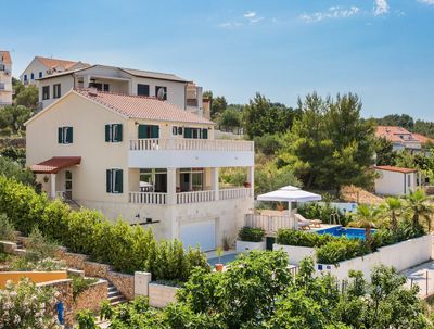 Amazing 3 Bedroom Sea View Villa with Pool in Sutivan Island Brac