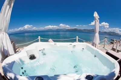 Exclusive Beachfront Villa with Pool in Sreser Peljesac Peninsula