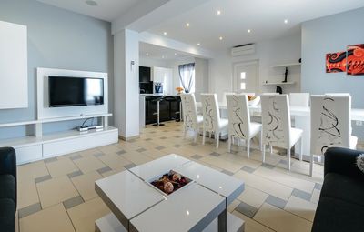 Exclusive Beachfront Villa with Pool in Sreser Peljesac Peninsula