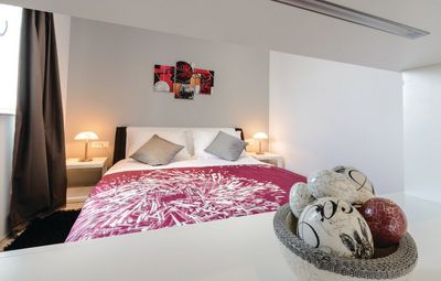 Exclusive Beachfront Villa with Pool in Sreser Peljesac Peninsula