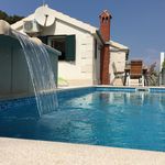 Charming Holiday House with Pool and Beautiful Views in Brac Island