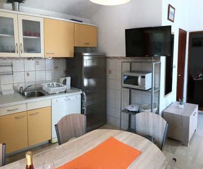 Charming Holiday House with Pool and Beautiful Views in Brac Island