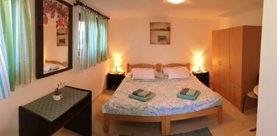 Charming Holiday House with Pool and Beautiful Views in Brac Island