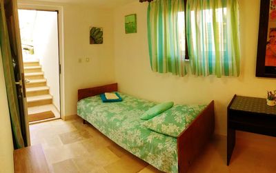 Charming Holiday House with Pool and Beautiful Views in Brac Island