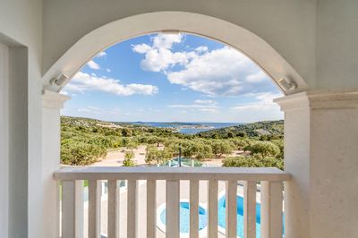 Gorgeous Villa with Large Yard & Heated Pool and Amazing Sea Views in Riviera Rogoznica