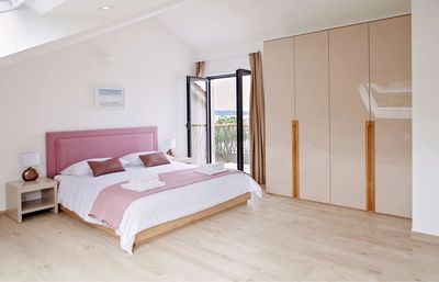 Attractive Sea View Villa with Pool near Trogir and Split