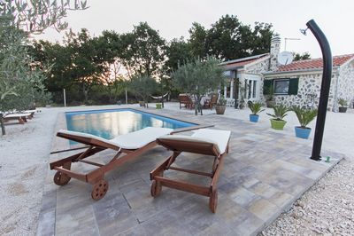Charming Countryside House with Pool in Zadar Hinterland