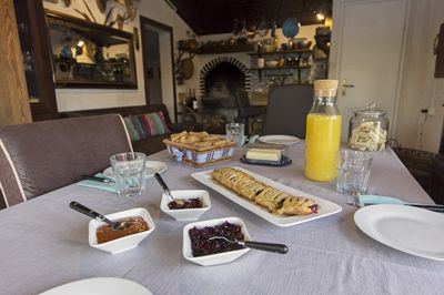Charming Countryside House with Pool in Zadar Hinterland